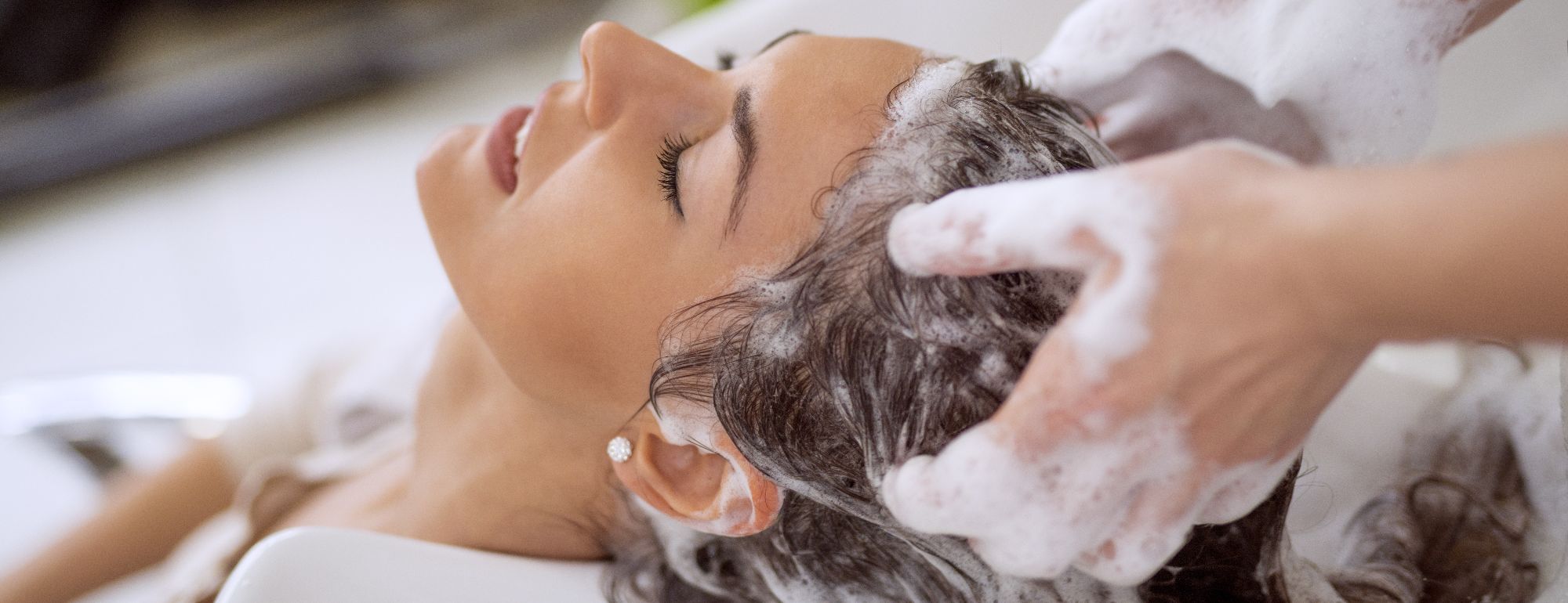 Shampoo sem sal para um cabelo saudável